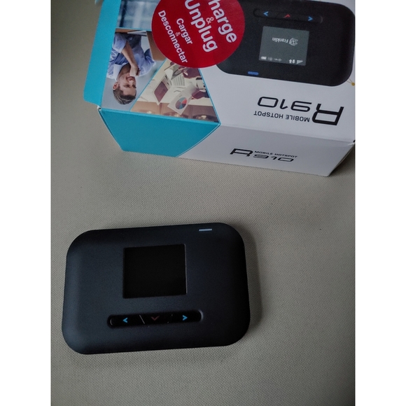 Mobile Hotspot Device - Picture 5 of 12